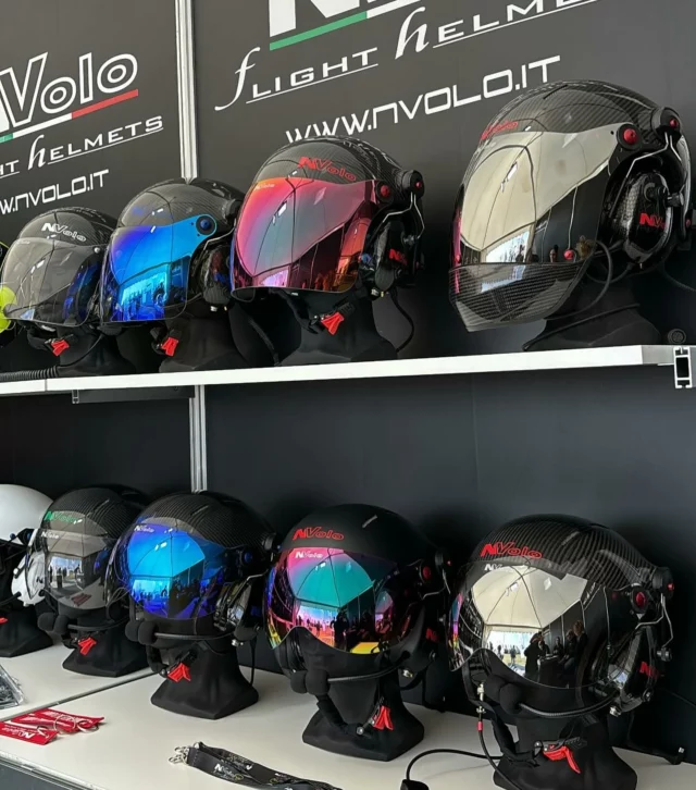 All our visors, available in two models
Check our website for more: www.nvolo.it